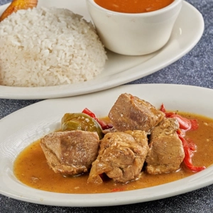 Pork Chunk in a Pot (Masita de Puerco Al Caldero)