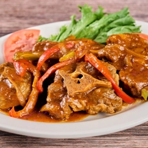 Cuban Oxtail (Rabo Encendido)