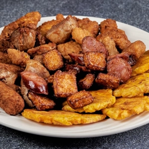 Bandeja de Picada (Mixed Platter)