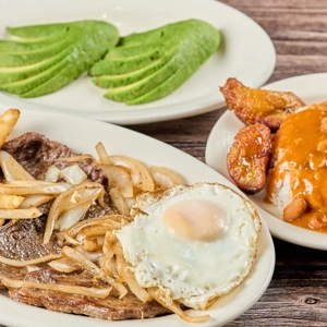 Bistec a Caballo