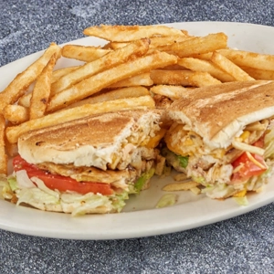 Chicken Sandwich (Pollo)