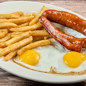 #9 Eggs with Spanish Sausage & French Fries (2 Huevos con Chorizo y Papas Fritas)