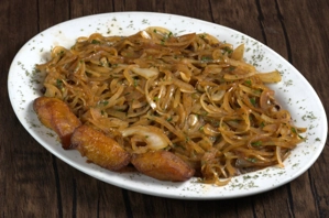 Bistec encebollado