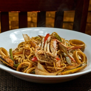 Tallarin Saltado (Seafood)
