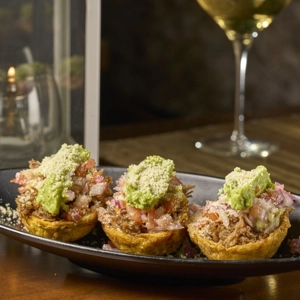Mofonguitos Pernil