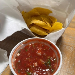 Chips and salsa with crispy tortilla chips and fresh tomato salsa in Roanoke.
