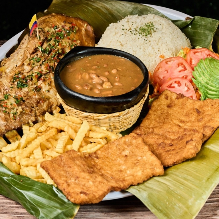 Bandeja Valluna