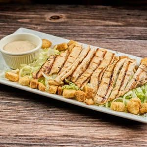 Ensalada Cesar con Pollo