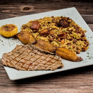 Calentado Pai Carne Asada