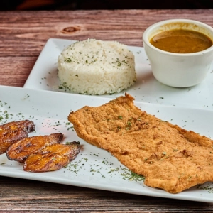 Chuleta de Cerdo Empanizada