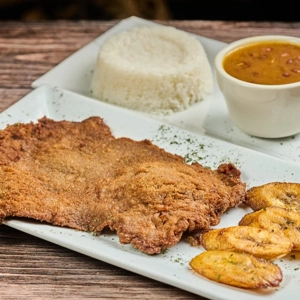 Milanesa De Res Plato
