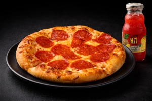 Small Pepperoni Pizza & Jugo Hit