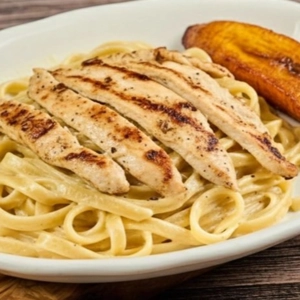 Esp fettuccine con maduro