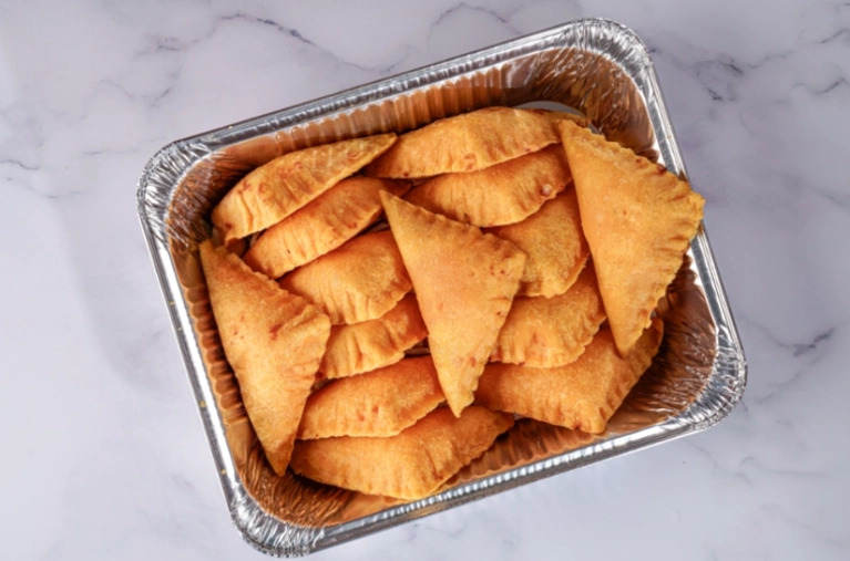 EMPANADAS DE QUESO CATERING