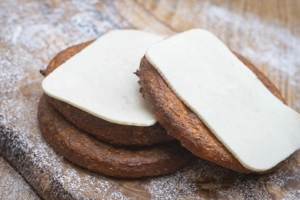 AREPA DE CHOCOLO CON QUESO