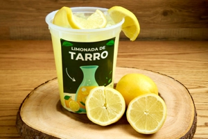 HOUSE LEMONADE (LARGE SERVING)