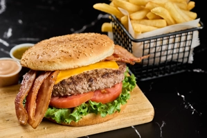 NOCHES BURGER 