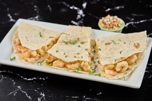 SHRIMP QUESADILLA(quesasdilla de camaron)