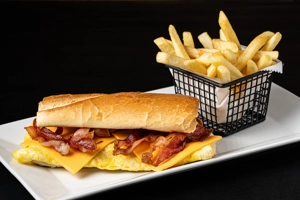 BACON AND EGGS SANDWICH