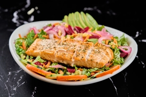 ENSALADA DE SALMÓN