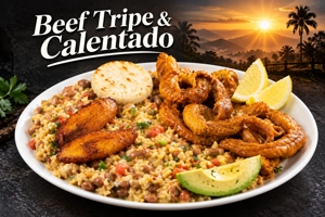 Chunchurria con calentado colombiano con plátanos fritos y arepa en un plato. Ciudad desconocida.