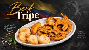 Chunchurria con arepitas colombianas, chunchurria frita y arepas pequeñas en un plato blanco.