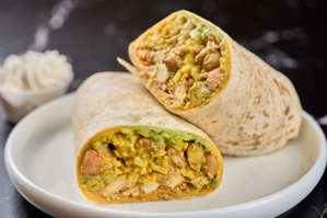 CHICKEN BURRITO(burrito de pollo)
