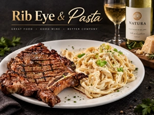 Bistec ribeye con fettuccine en salsa cremosa, acompañado de cebollín y perejil. Ciudad desconocida.