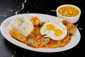 STEAK IN CREOLE SAUCE(bisteck à la criolla)