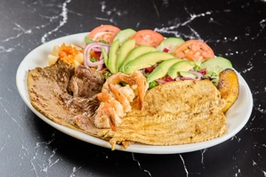 THREE MEATS SALAD (BEEF, CHICKEN, SALAD)(ens tres carnes)