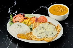 SPECIAL COLOMBIAN-STYLE CHICKEN BREAST(esp pechuga colombiana)