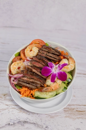 Skirt Steak and Shrimp Salad