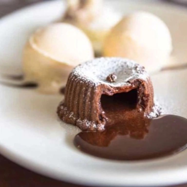 Volcan de Chocolate con Helado