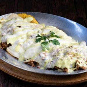 Tostones Gratinados